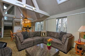 Rustic 3 bedroom home Moose Lodge